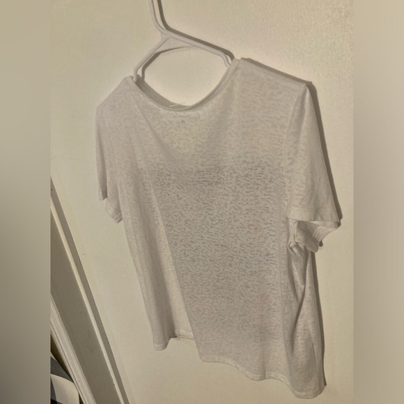 Gloria Vanderbilt white short sleeve shirt with quilt design in size Medium - Picture 4 of 5